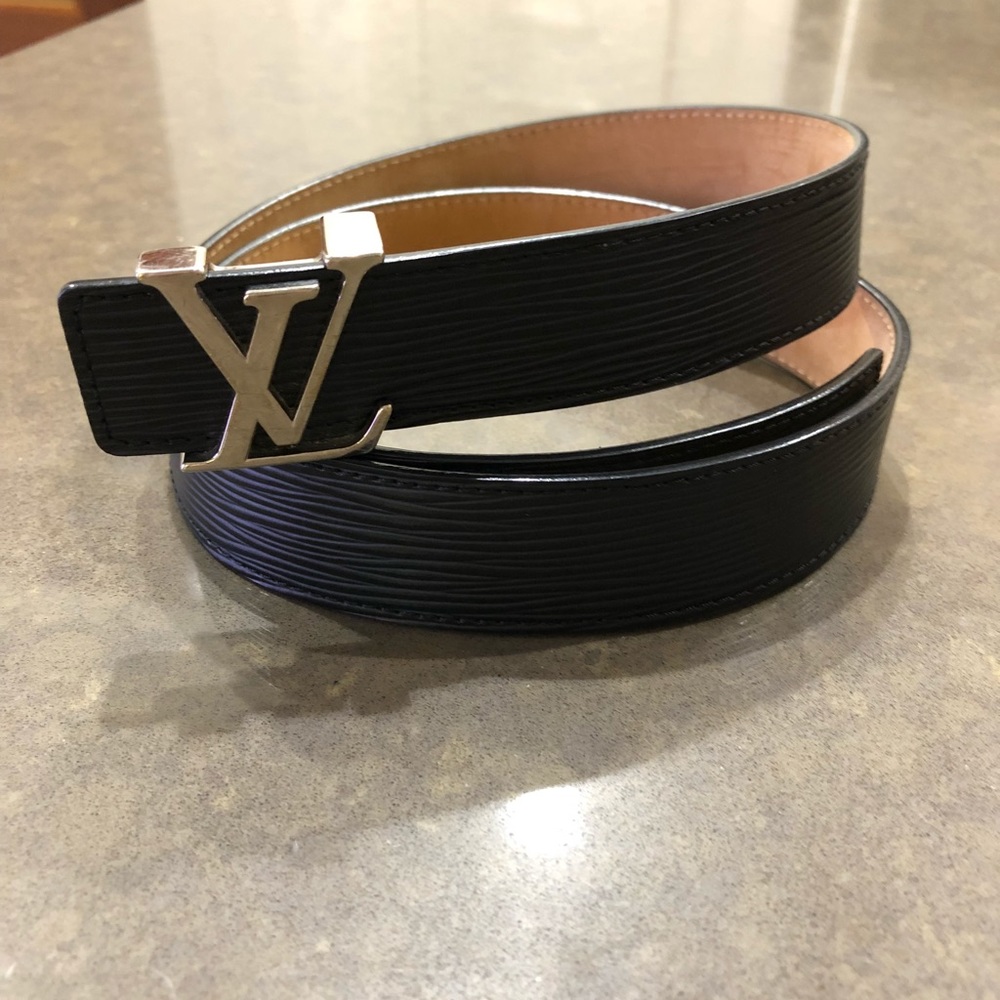Louis Vuitton Black Leather Belt